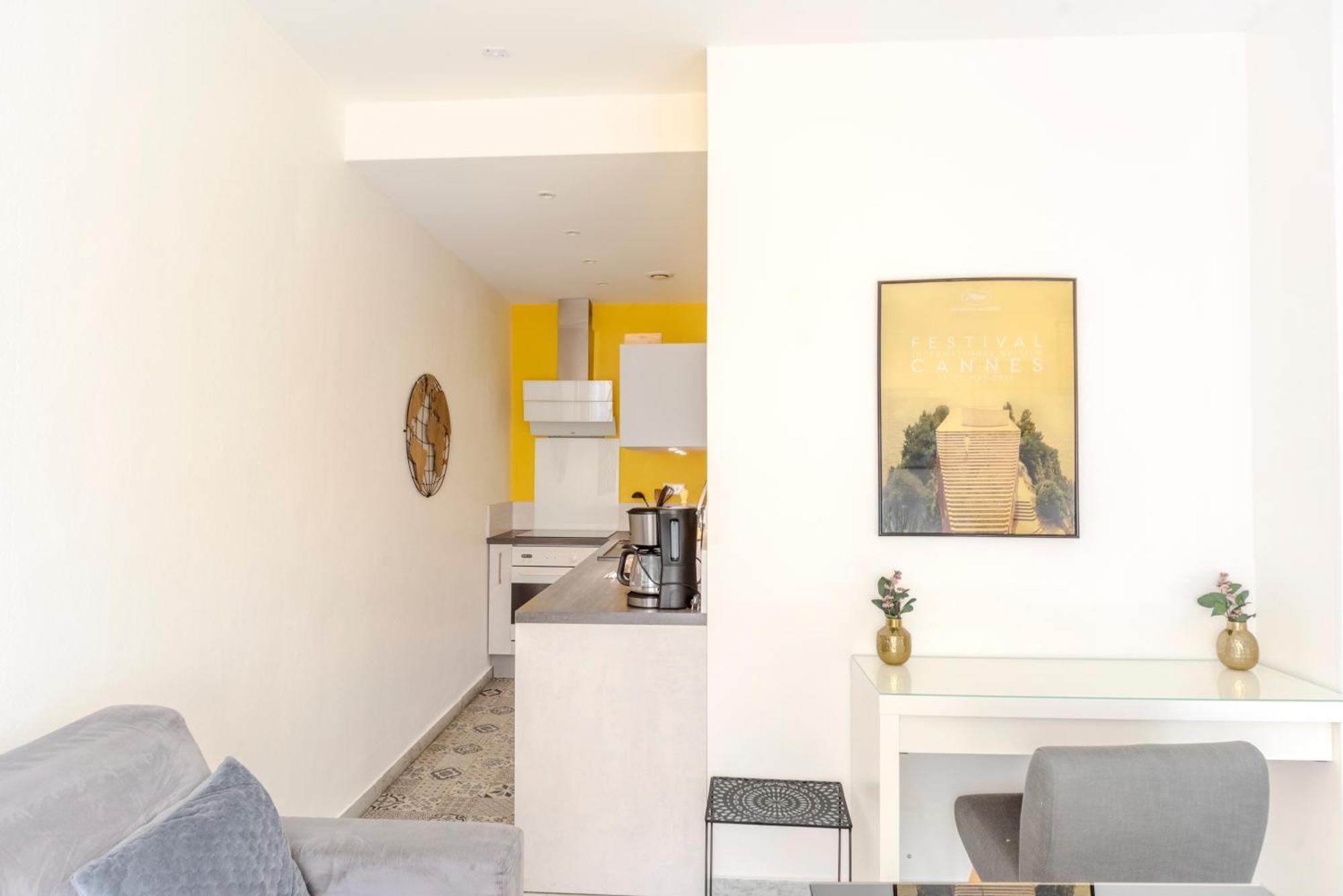 Lovely Renovated 45M2 In The Hearth Of Cannes Esterno foto