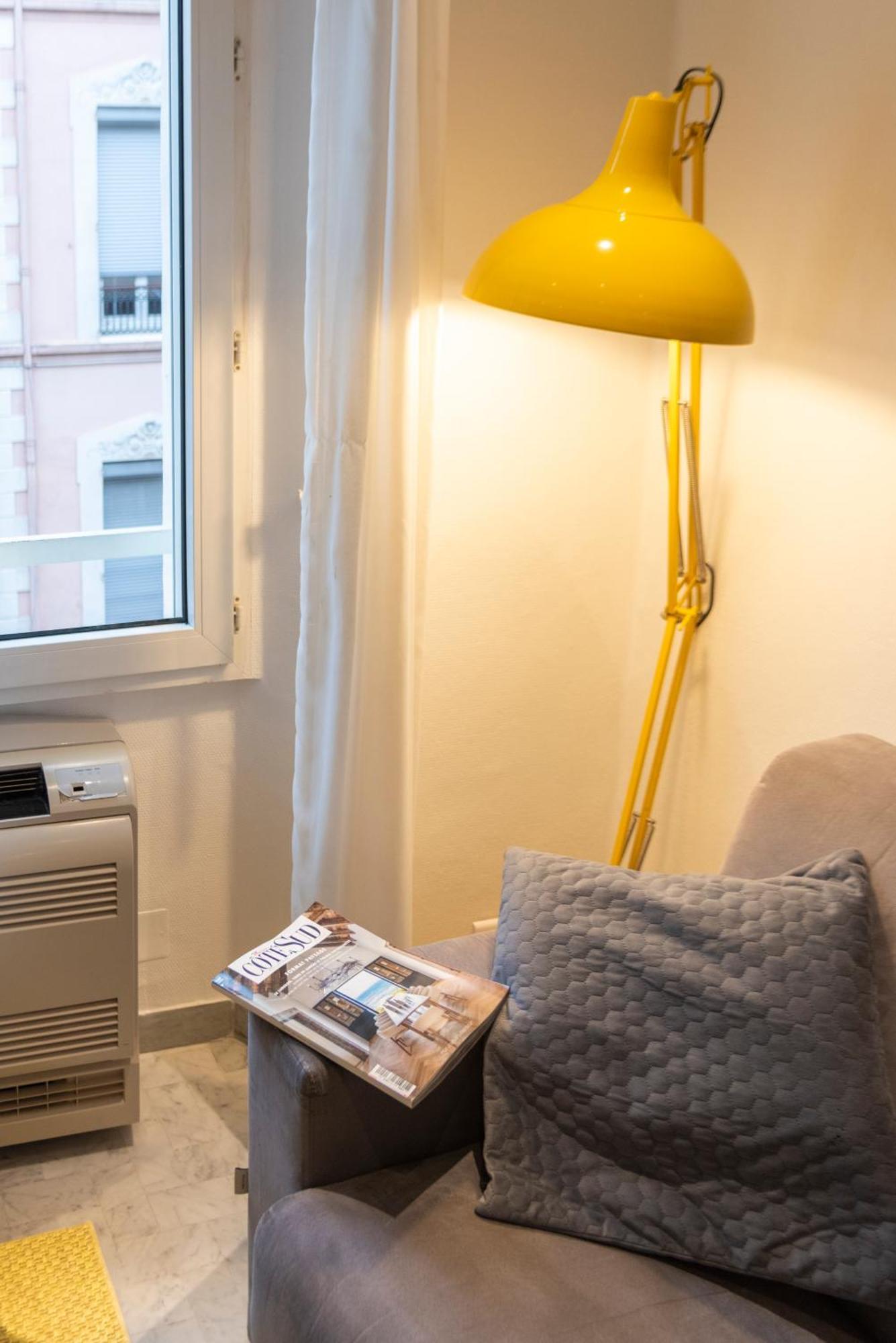 Lovely Renovated 45M2 In The Hearth Of Cannes Esterno foto
